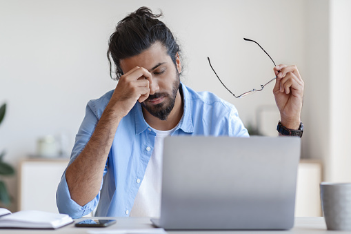 Come alleviare la stanchezza cronica con 3 grandi piante medicinali utilizzate nella medicina ayurvedica